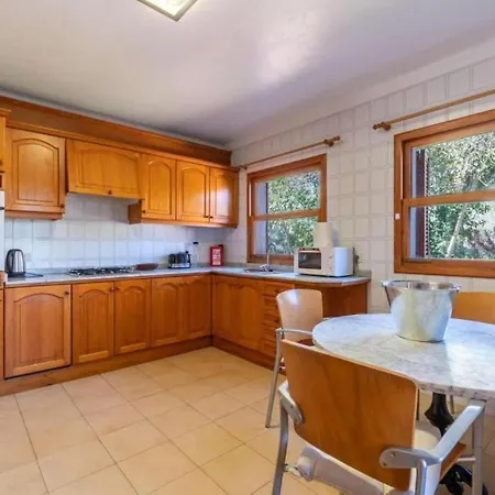 Js Properties Curt Pollensa *